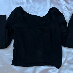 Black long sleeve workout top